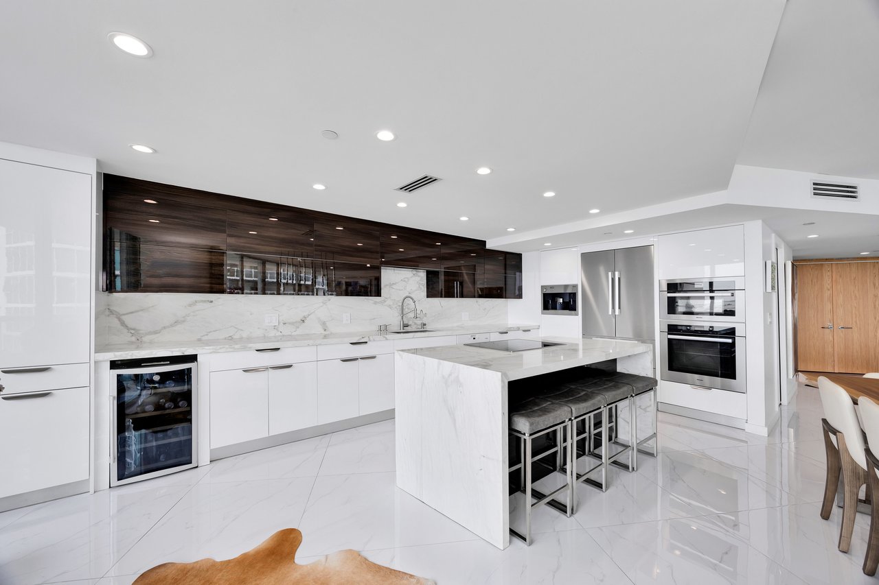 Unparalleled Waterfront Living at Bristol Tower
