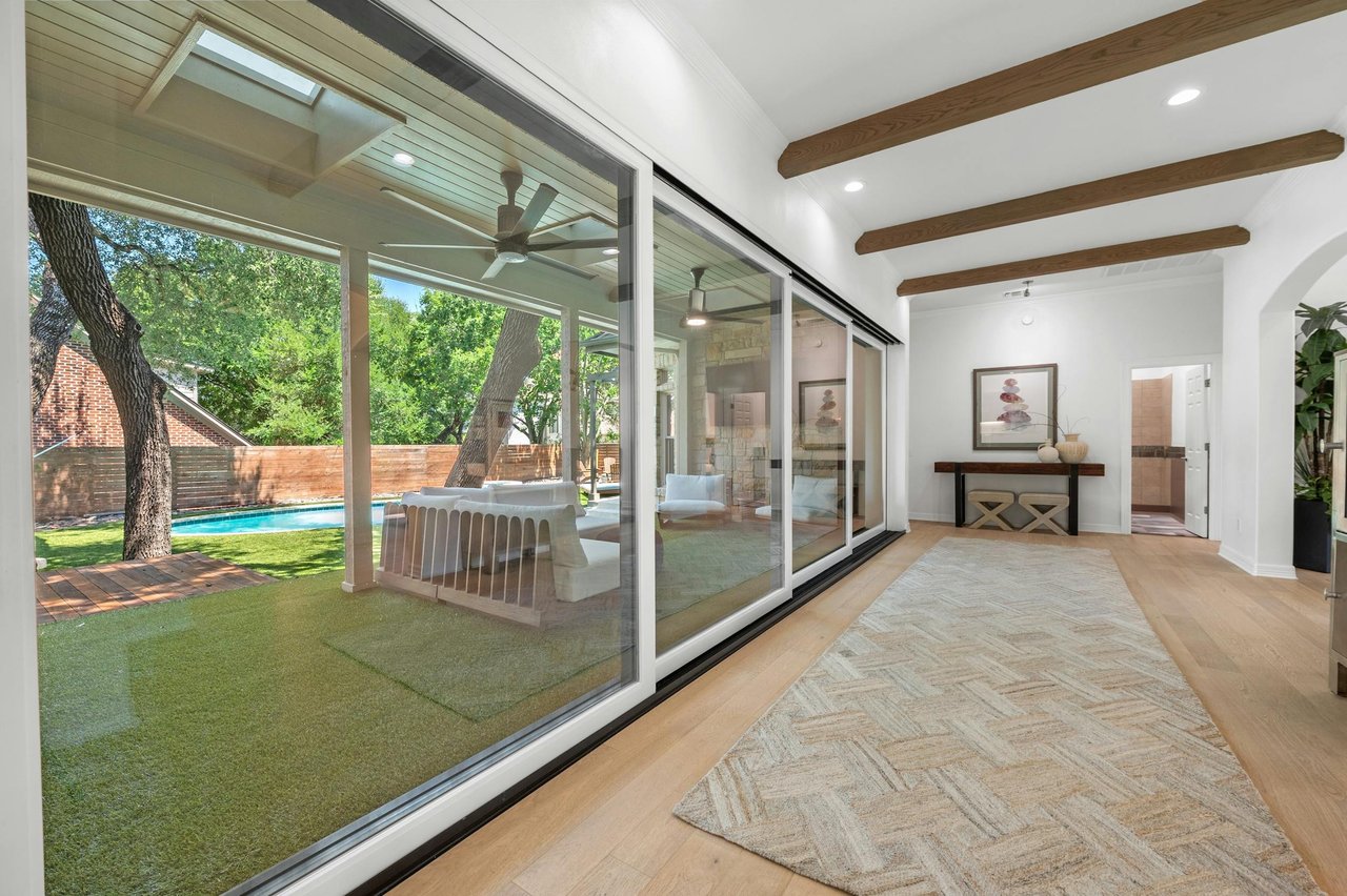 2928 Chatelaine Drive