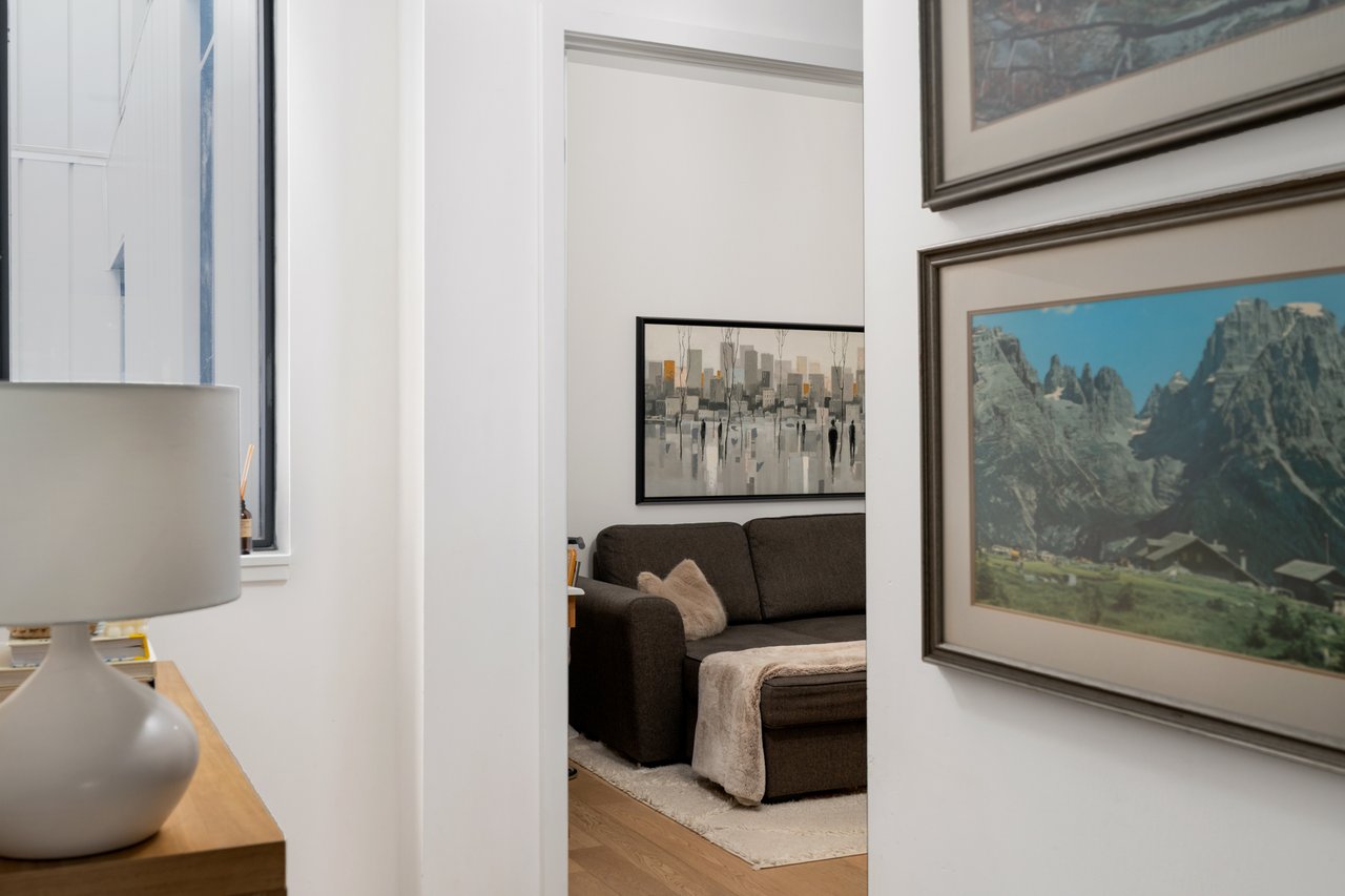 302-41 Dovercourt Rd