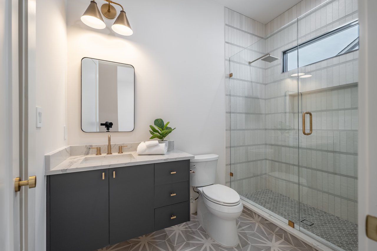 McCommas - Lakewood Heights