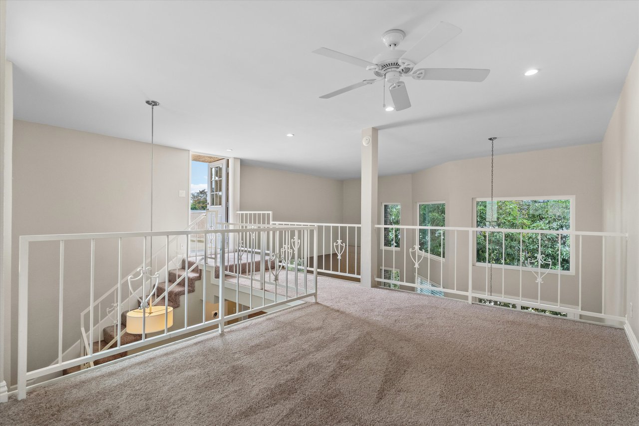 12321 Ocean Park Blvd #14