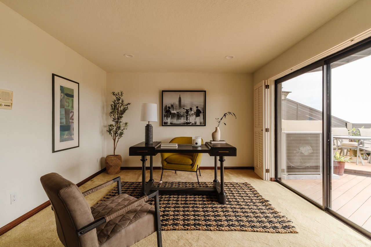 3837 Paseo De Las Tortugas, Hollywood Riviera