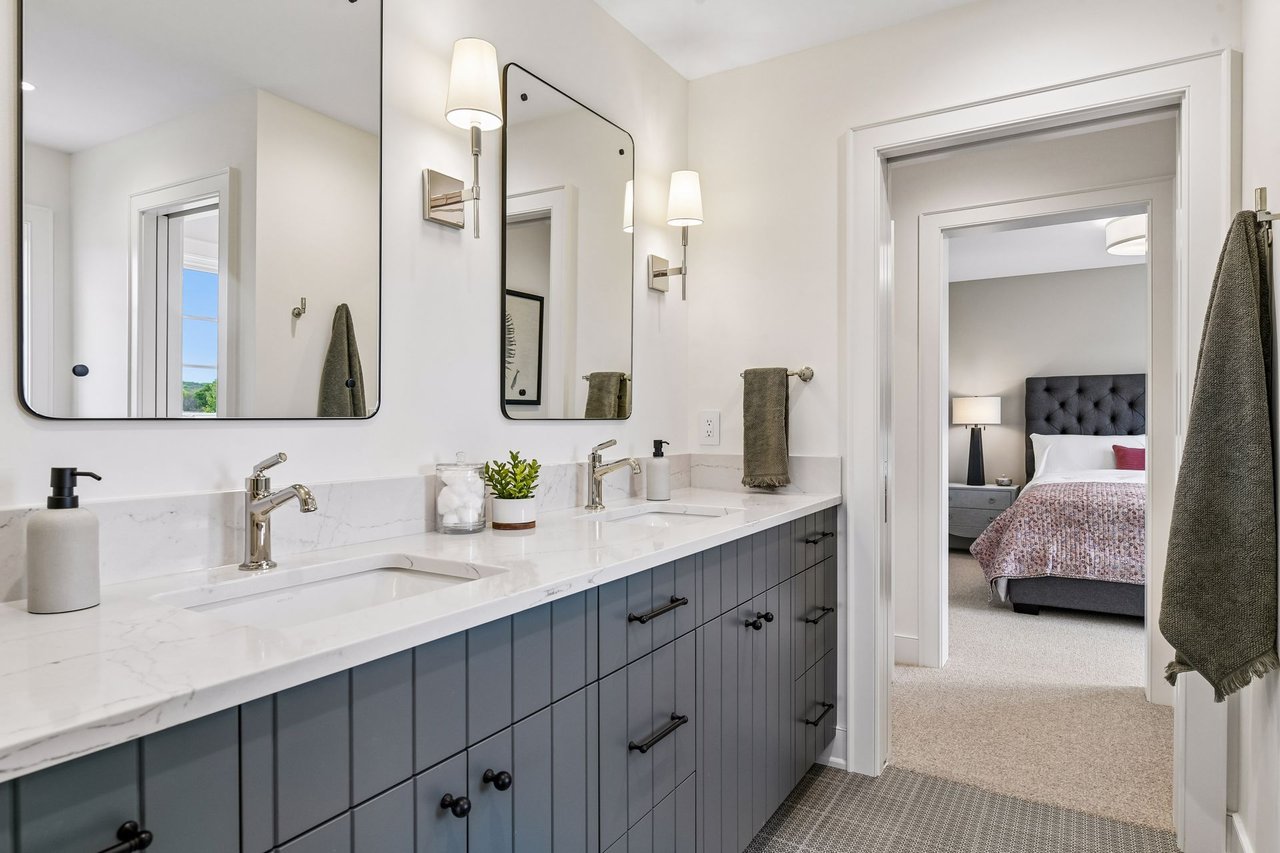 2891 Deer Hill Road, Medina