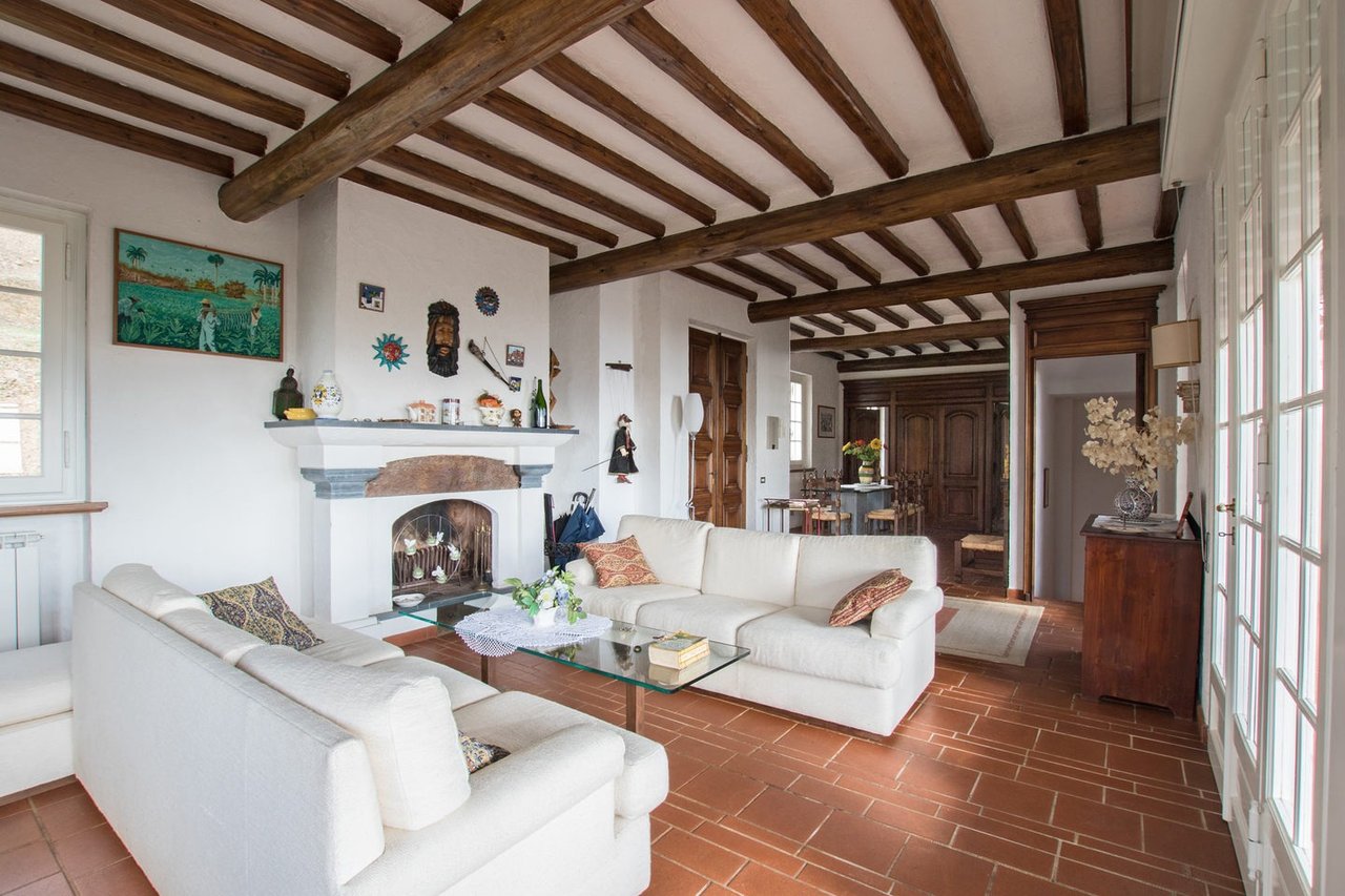 Villa Overlooking The Sea