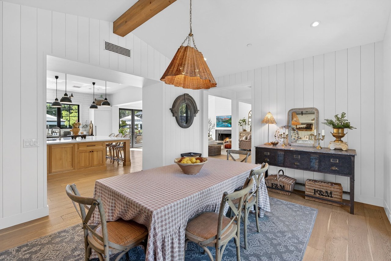 5217 E CALLE REDONDA