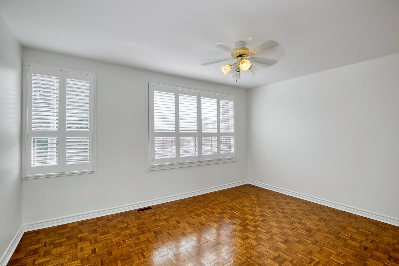 122 Lisgar St