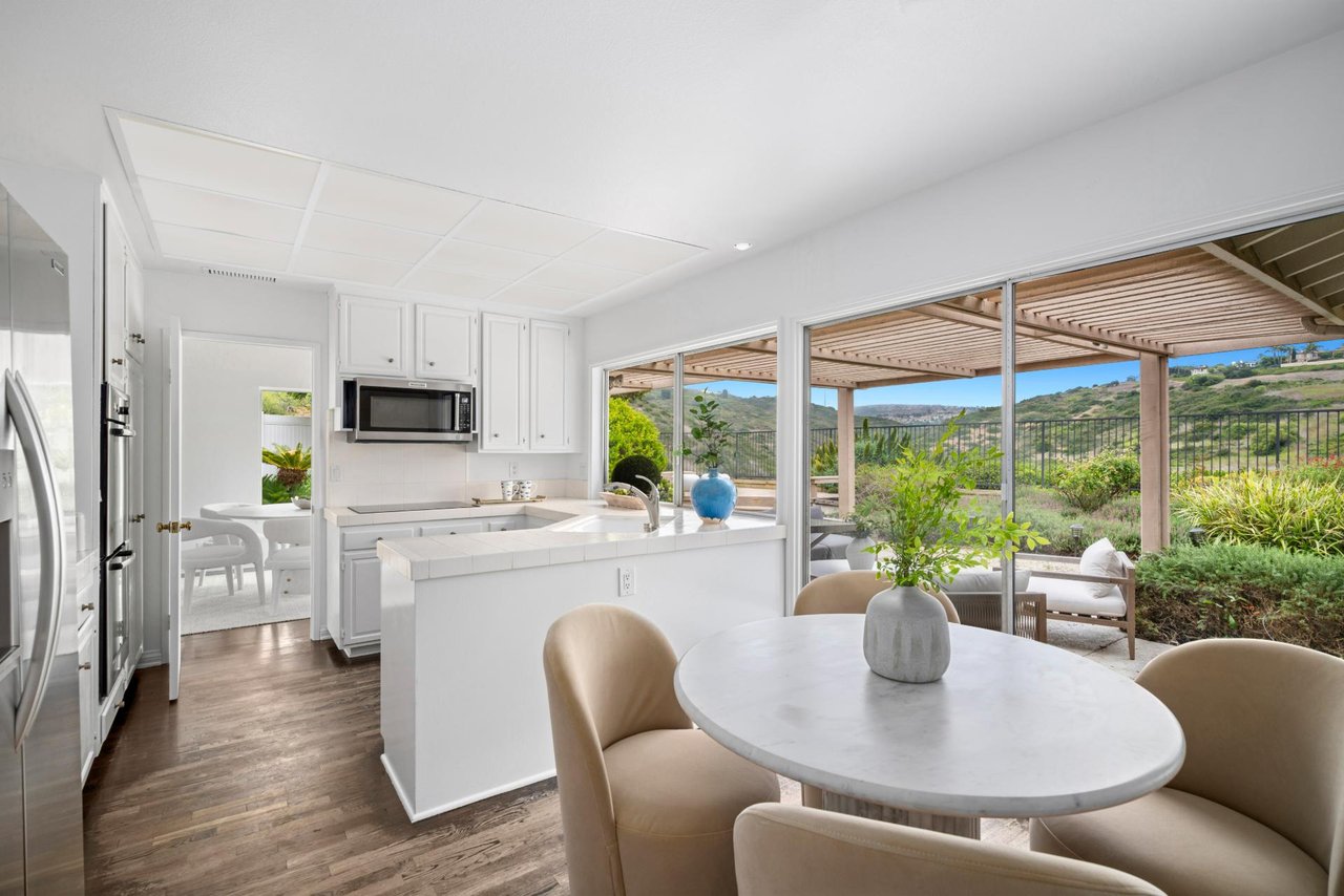 1606 Reef View Circle