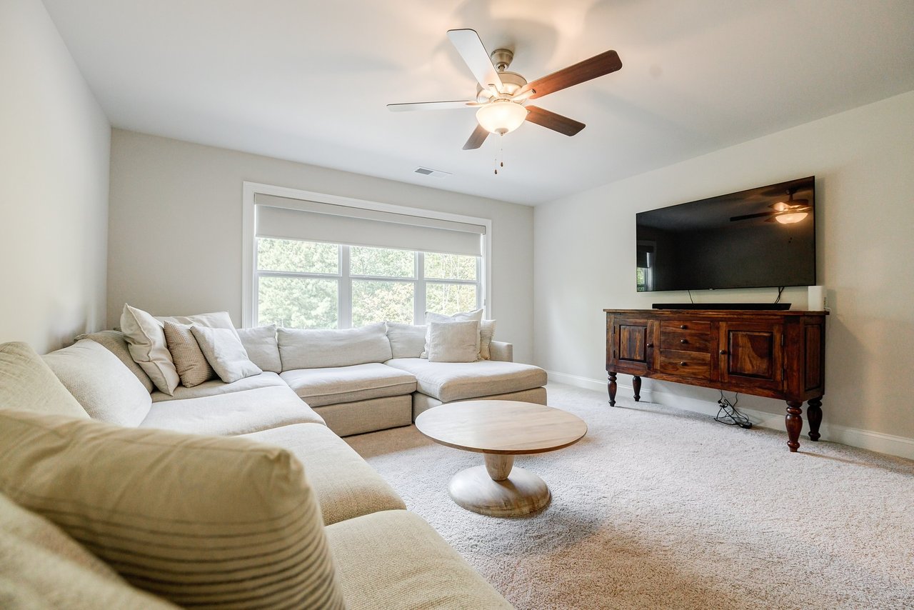 A Private Retreat in the Heart of West Cobb