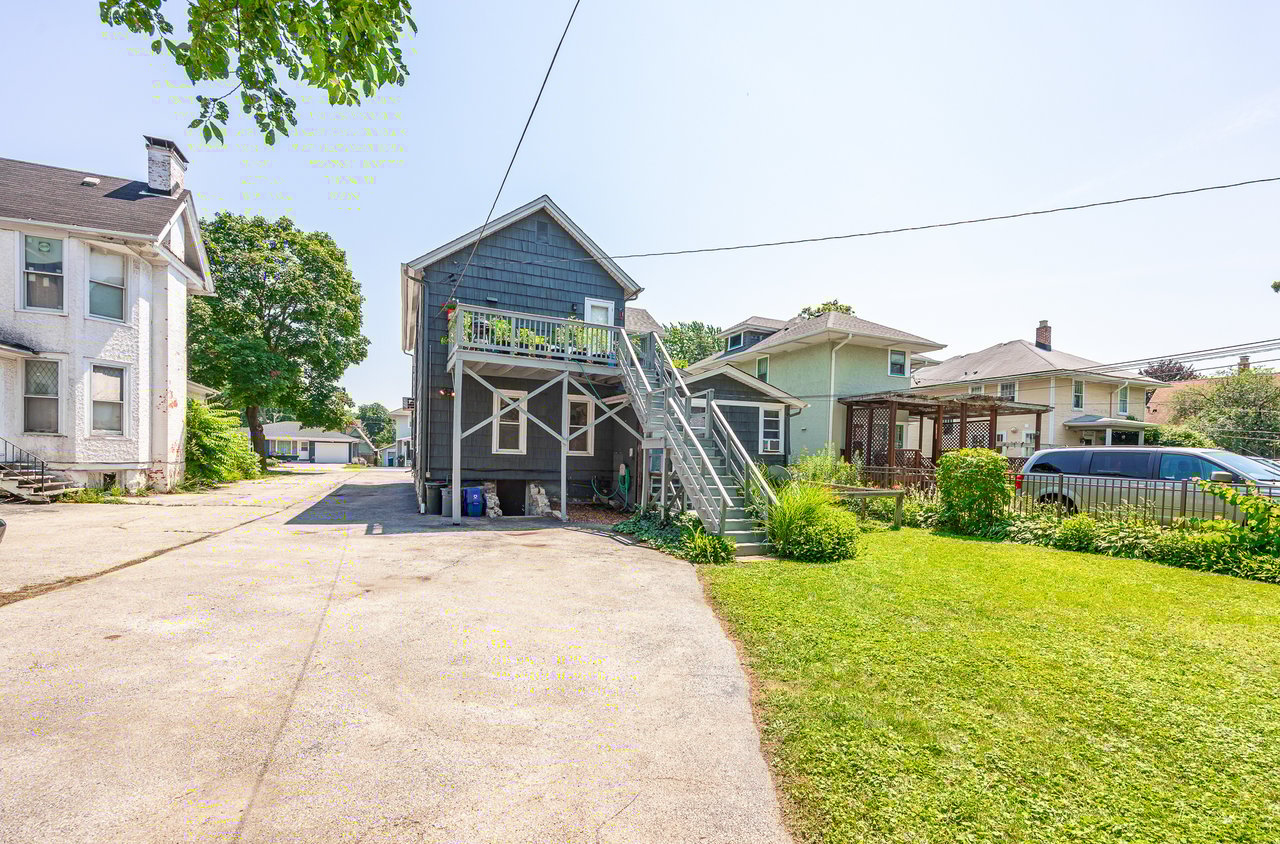 4716 Main Street