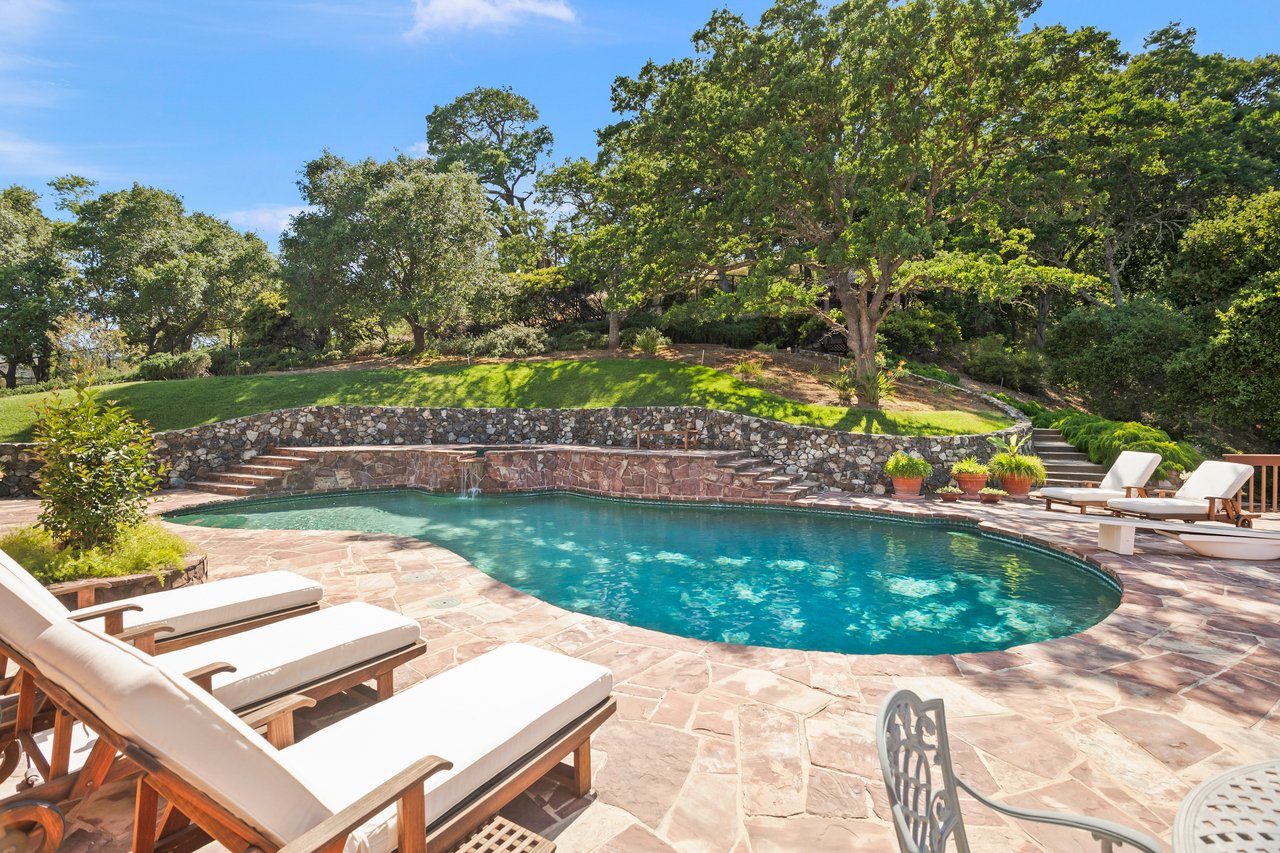 12359 Farr Ranch RD
