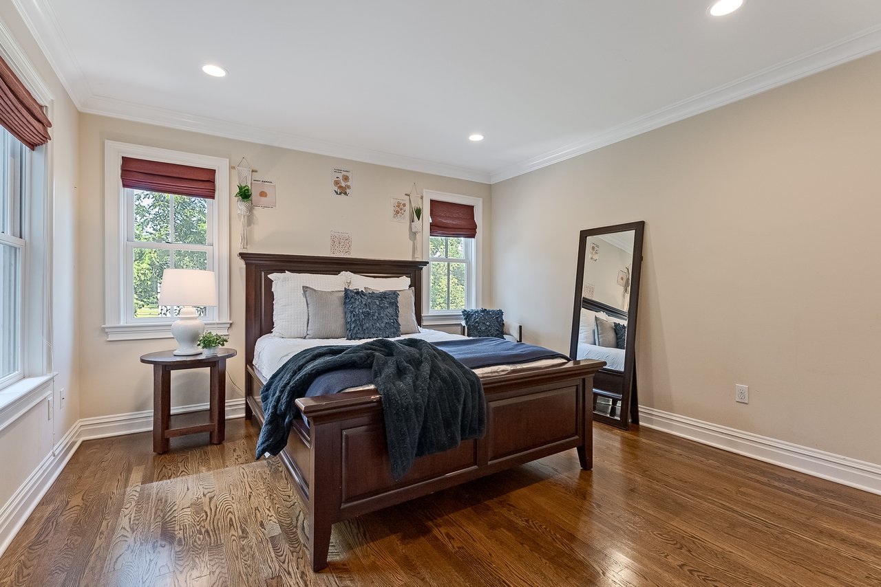 40 Sunnybrook Rd