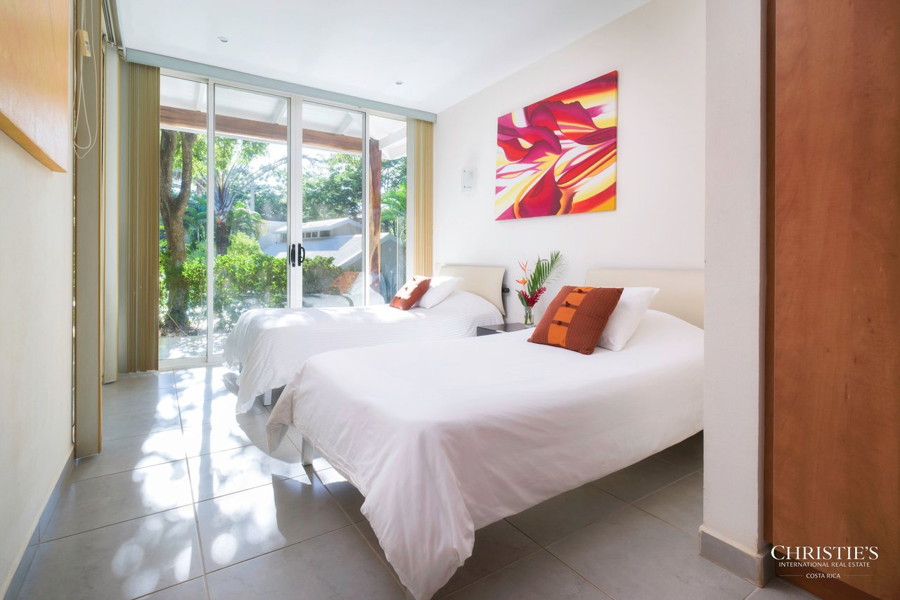 The Breeze Hotel