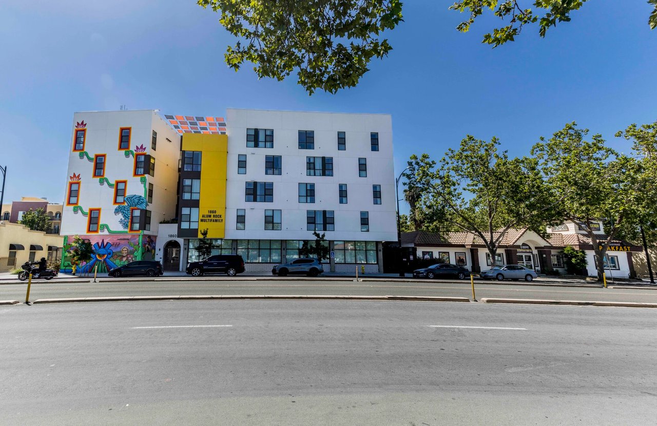 1820 Alum Rock Ave