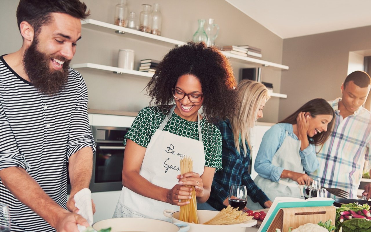 Home Upgrade: Gourmet Kitchen Tech for Holiday Entertaining