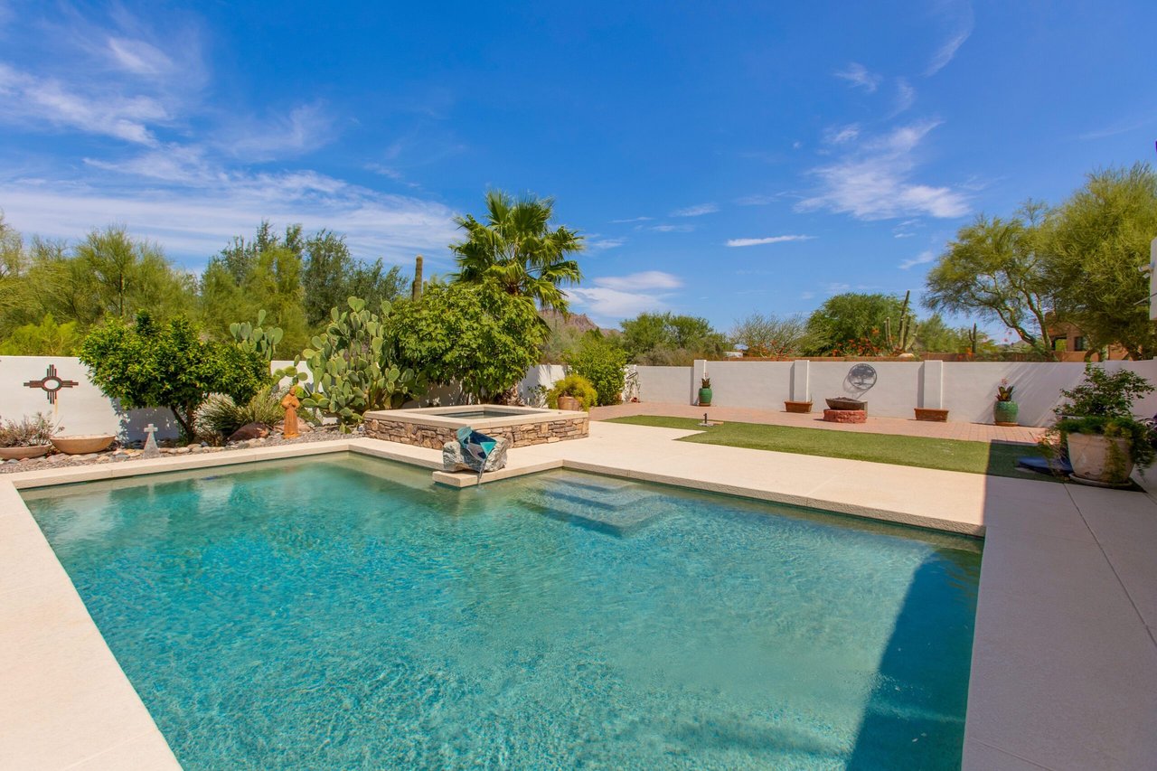 8618 E Santa Catalina Dr.