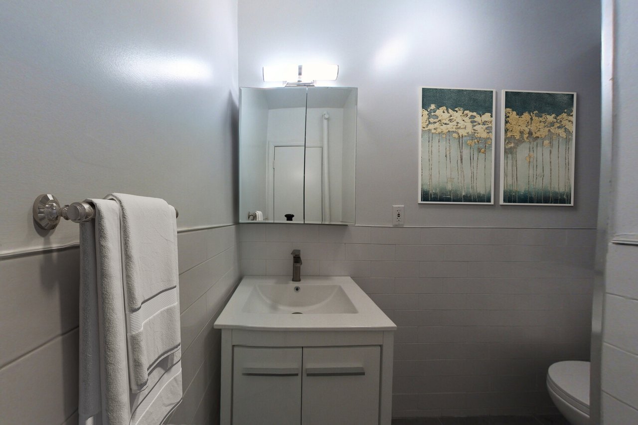 701 Ninth Avenue, Apt 5N