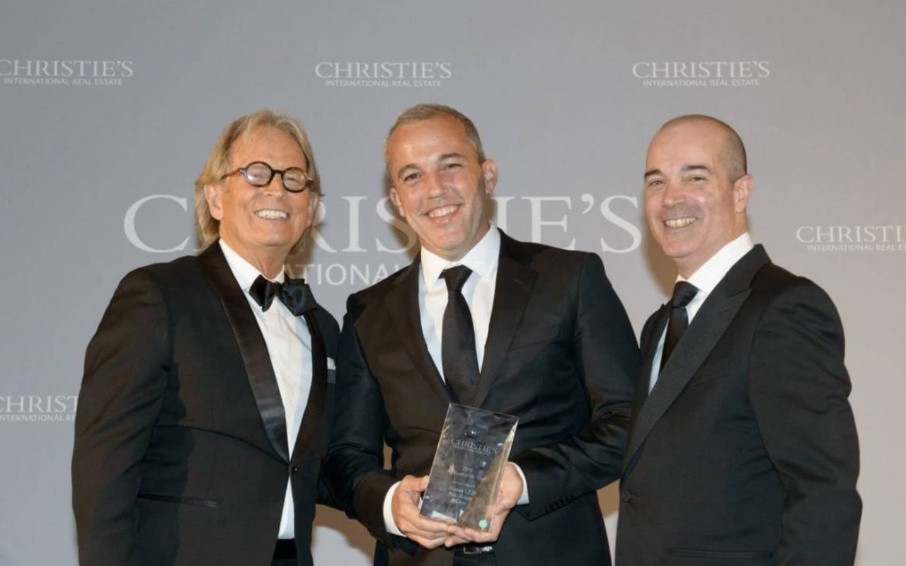 Hawaii Life Honored as Overall Affiliate of the Year by Christie’s International Real Estate