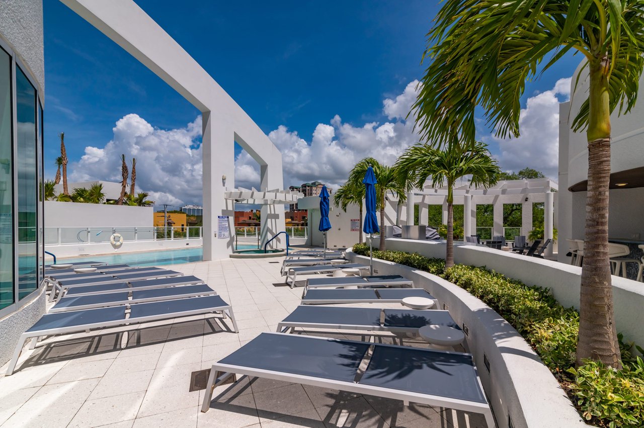 Penthouse at 624 Palm
