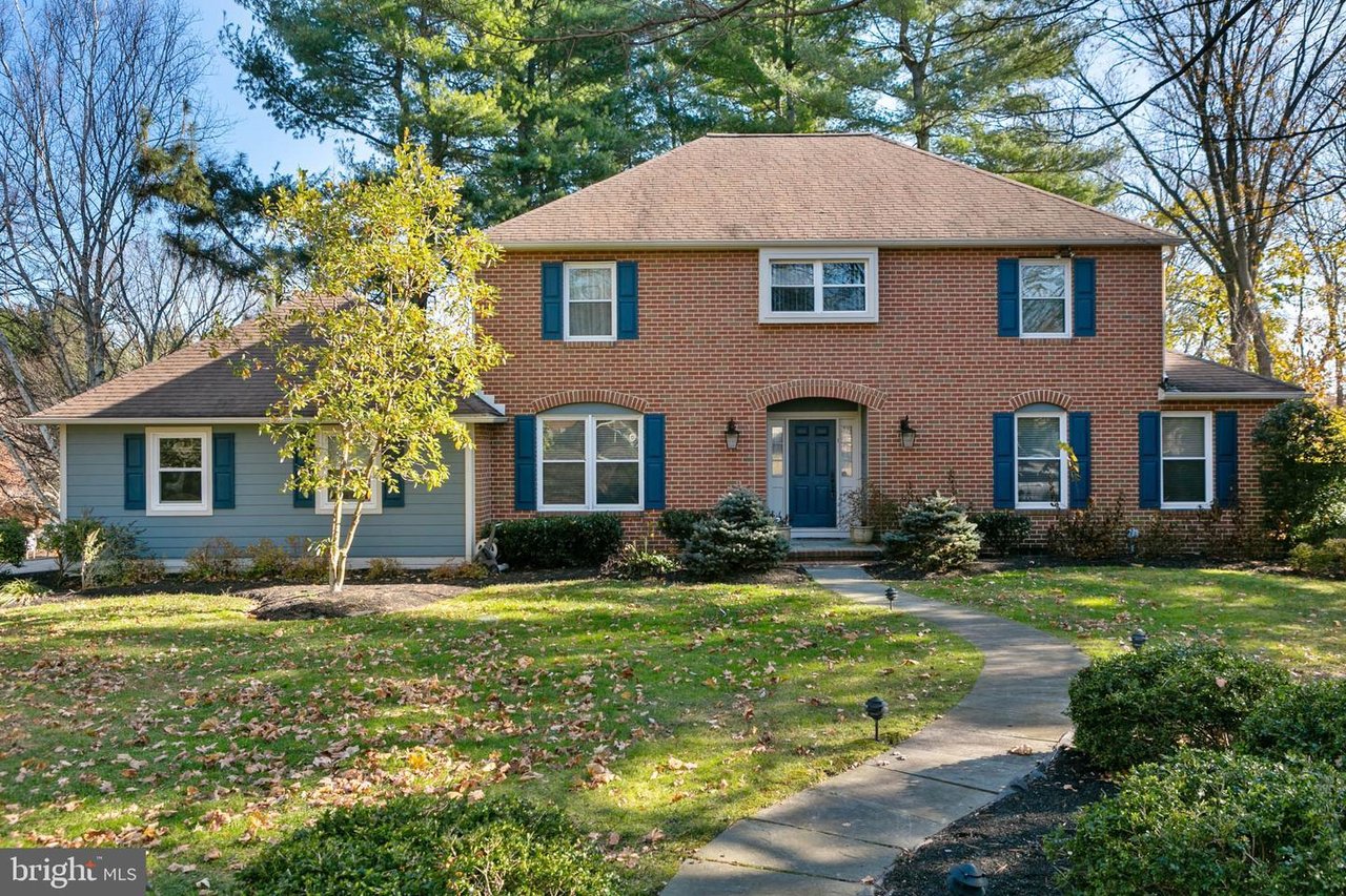1201 Chermar Ln