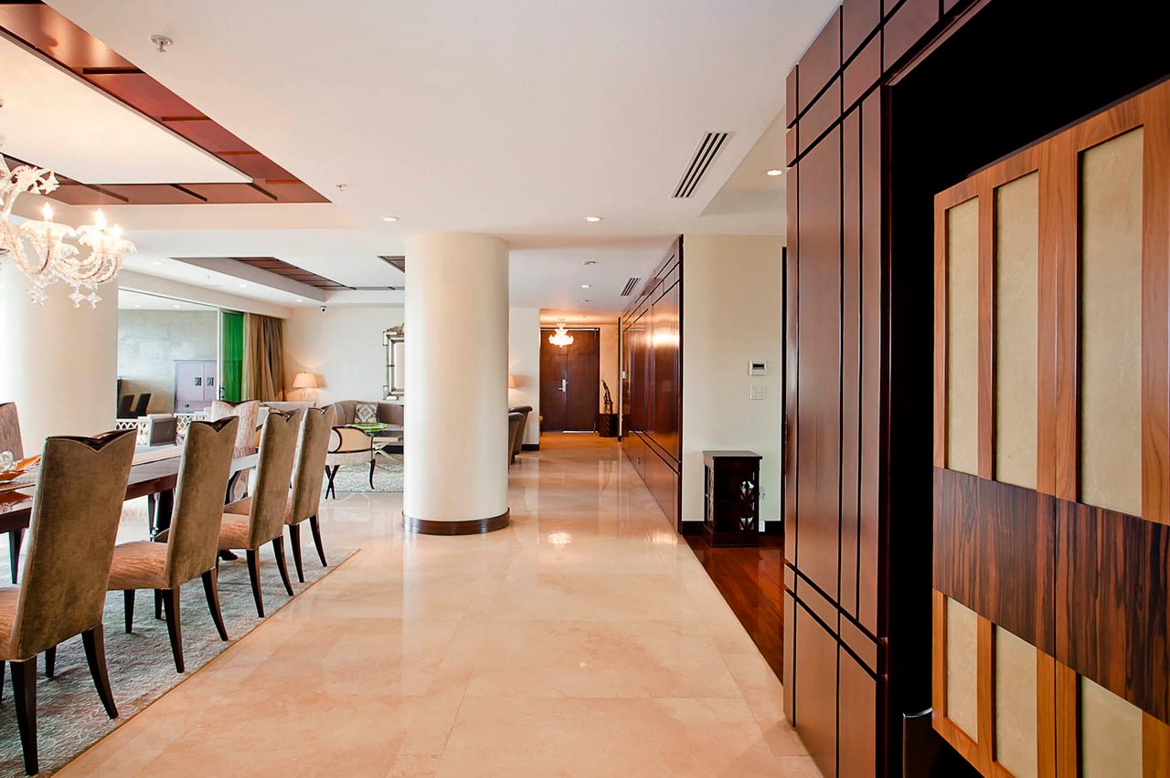 Classic Luxury View Condo, Escazu, San Jose