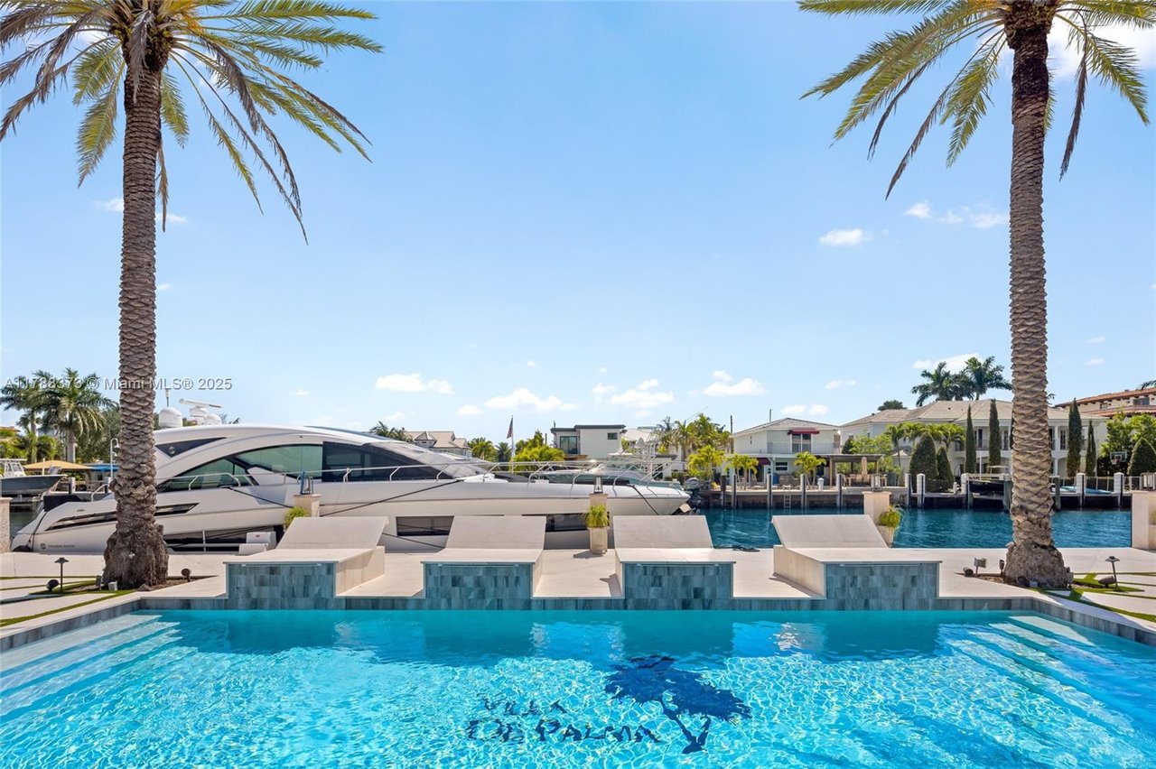 600 Isle Of Palms Dr