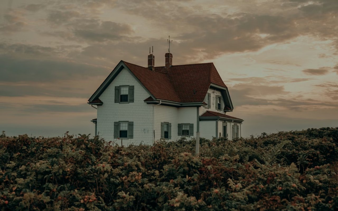 Celebrity Homes and Connections in Cohasset, MA