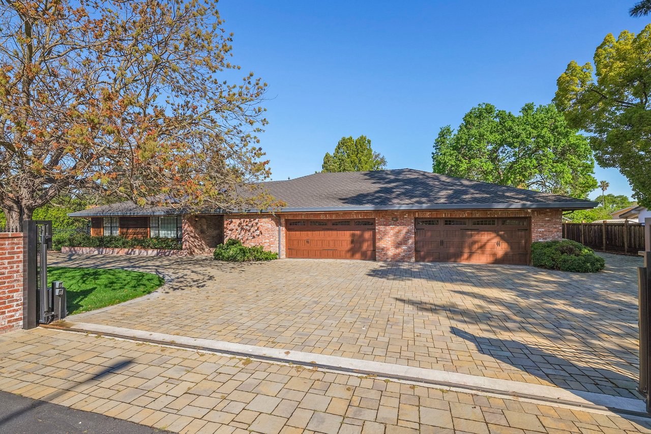 50 Amberwood Ln, Walnut Creek