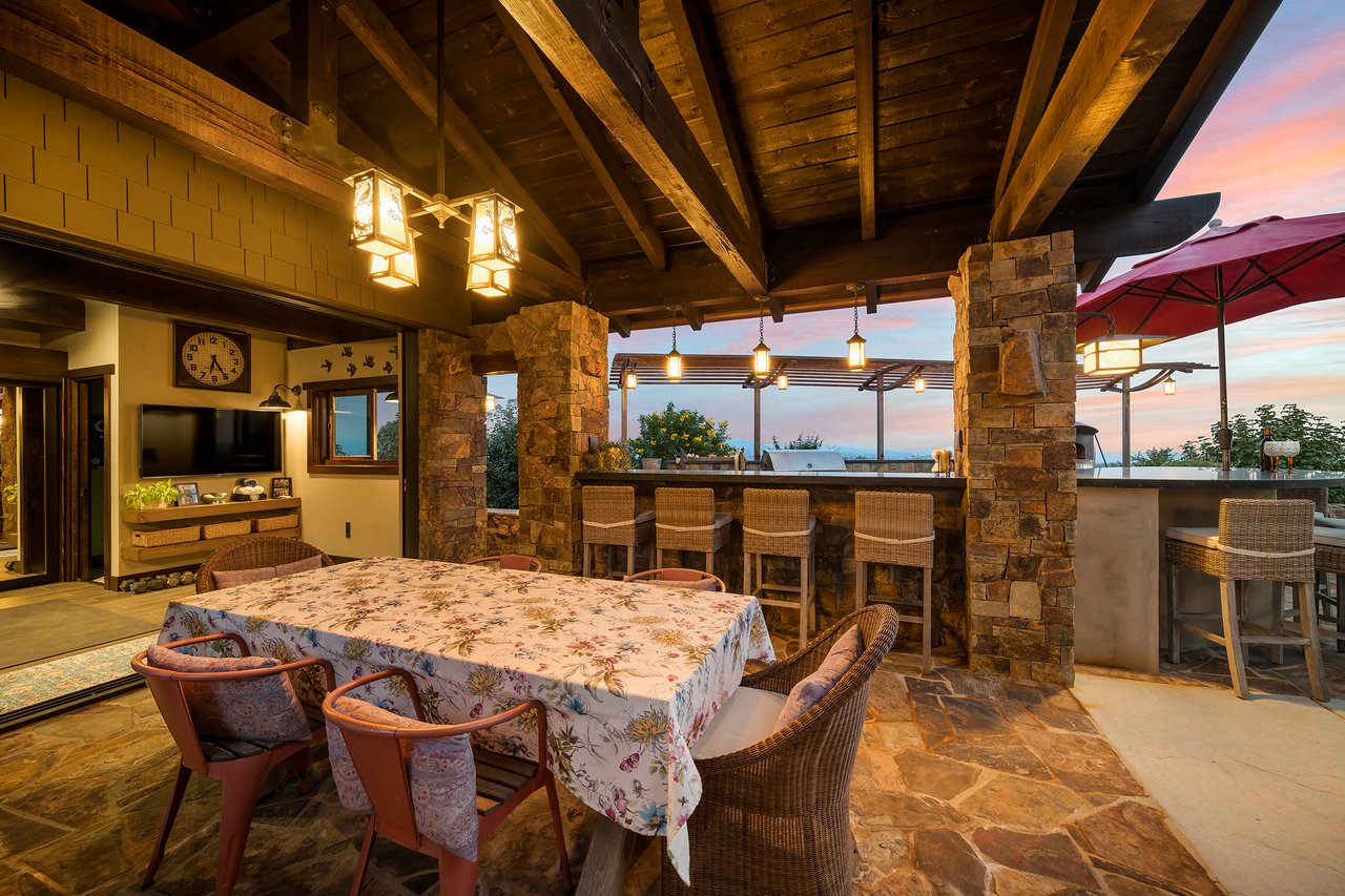41005 Valle Vista