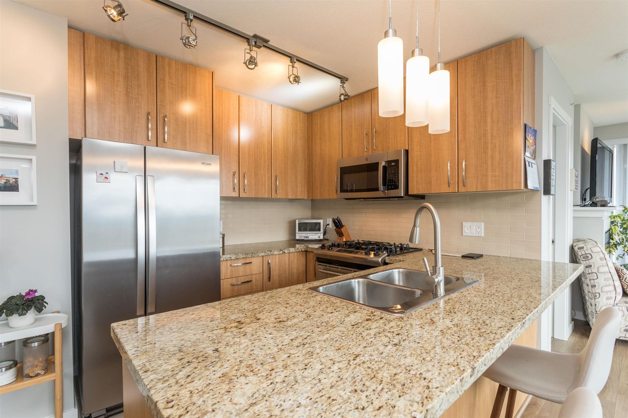 1808-651 Nootka Wy