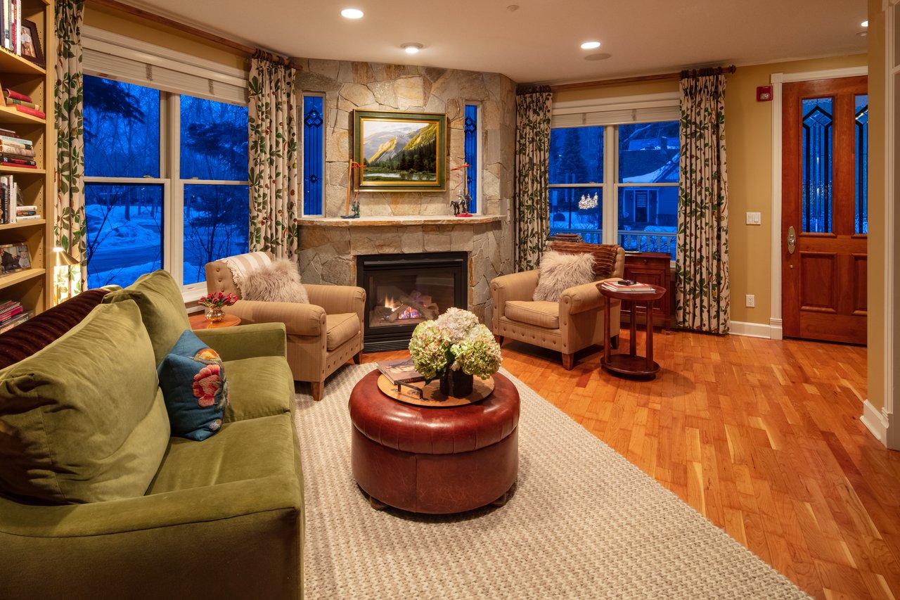 Charming Victorian Townhome