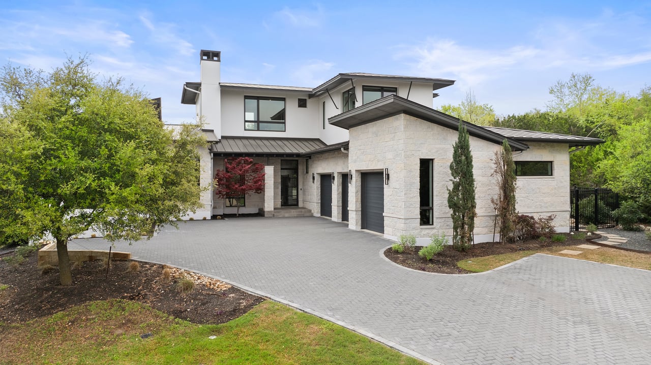 4709 Pecan Chase
