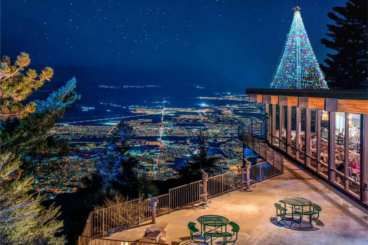 Get Into the Holiday Spirit at the Palm Springs Aerial Tramway