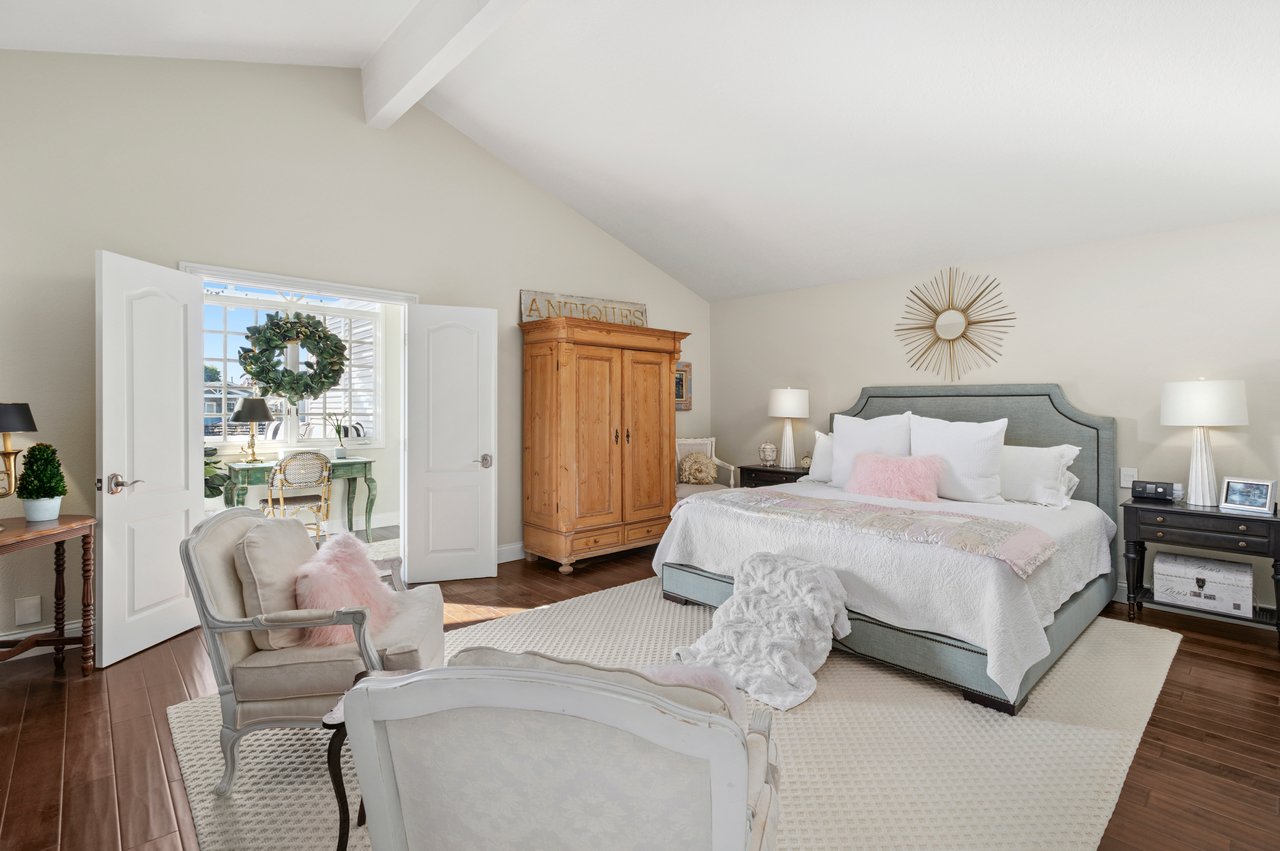 708 Orchid Avenue