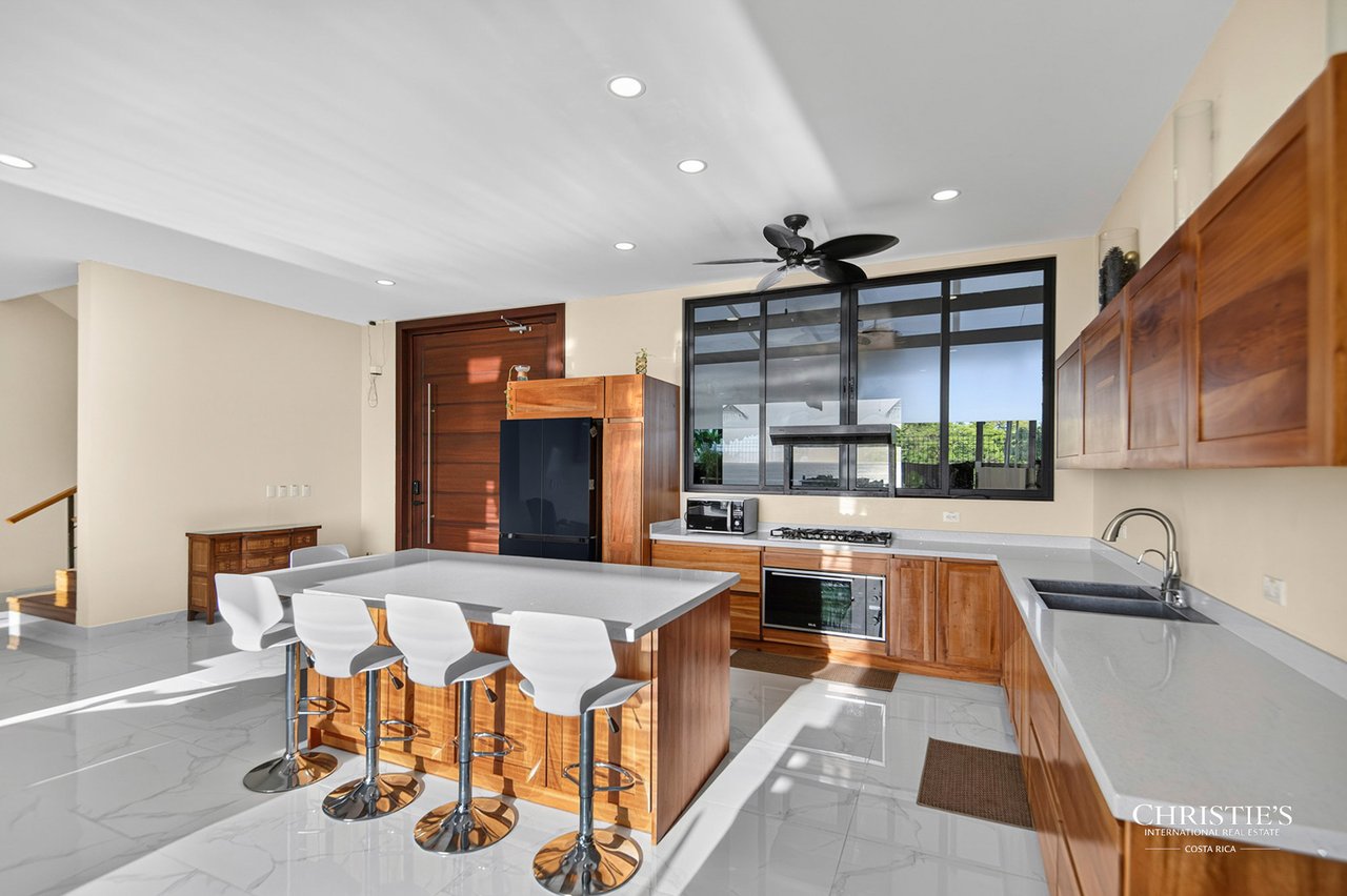 Exceptional Ocean View Residence in Tamarindo Hills 