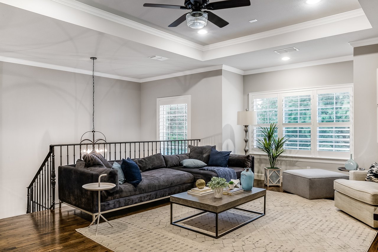 6910 Frontierwood Pl