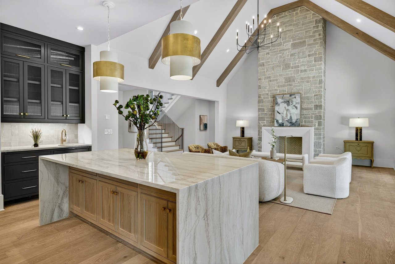 2237 BETHANY BEND MILTON, GA