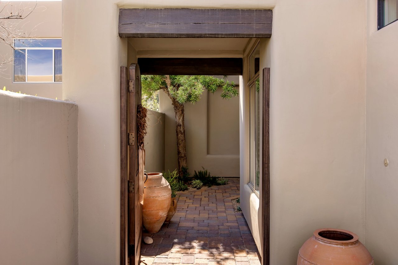 Pavoreal Old Town Scottsdale Guard Gated Elegance