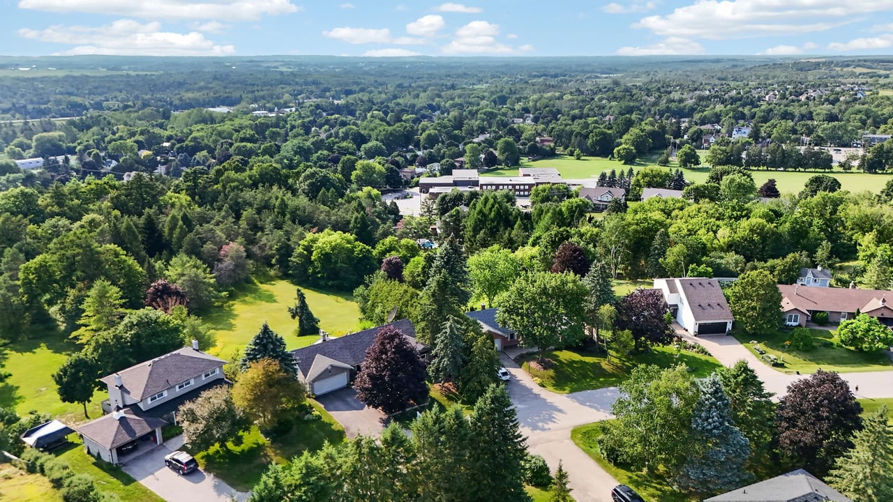 16 Hi View Drive
