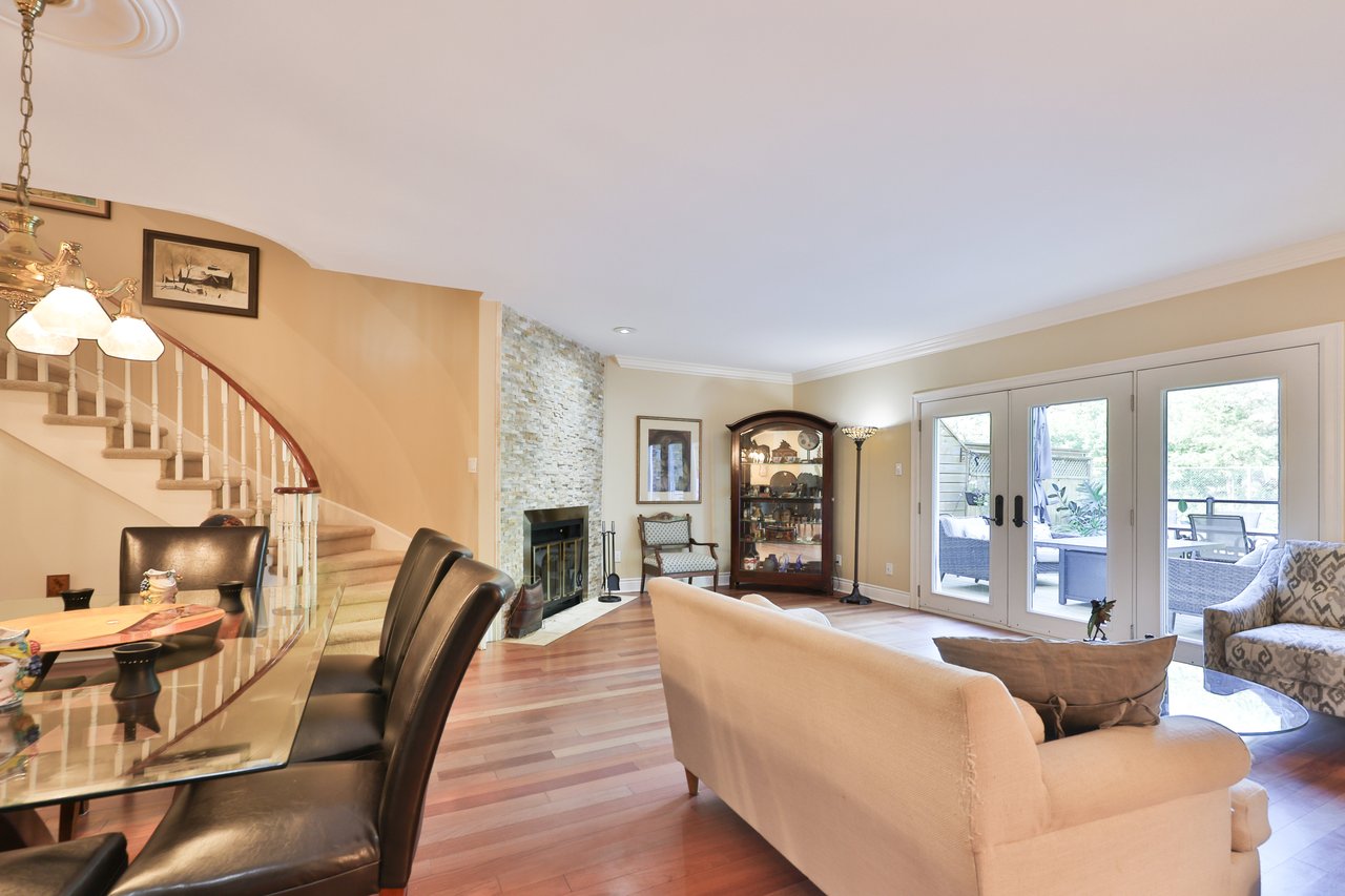 68 Tradewind Drive, Oakville