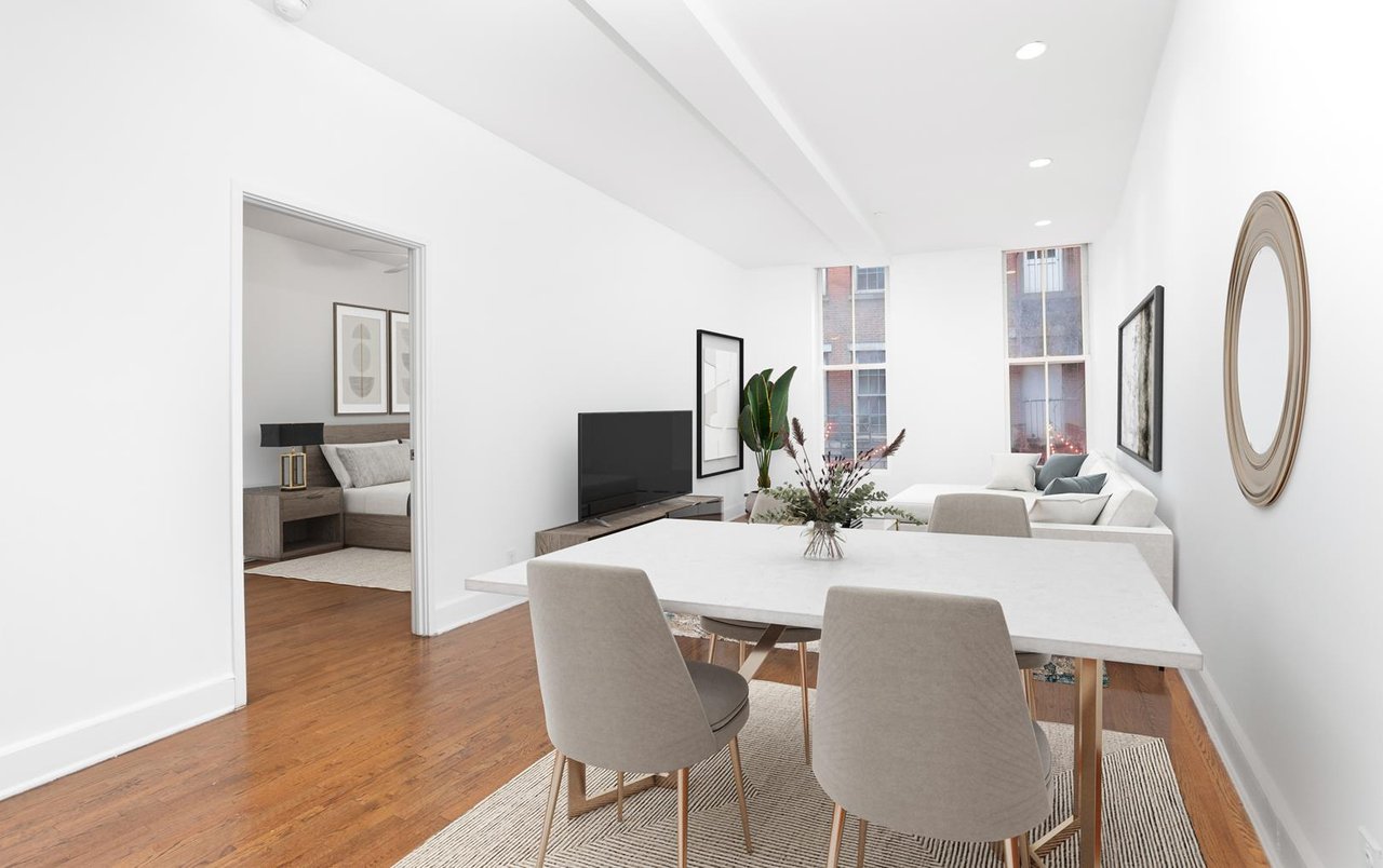 15-17 South William Street, Apt 2-B