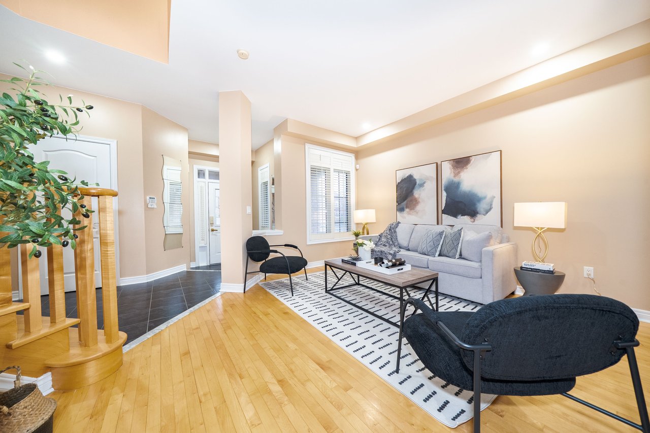 148 Devonsleigh Boulevard