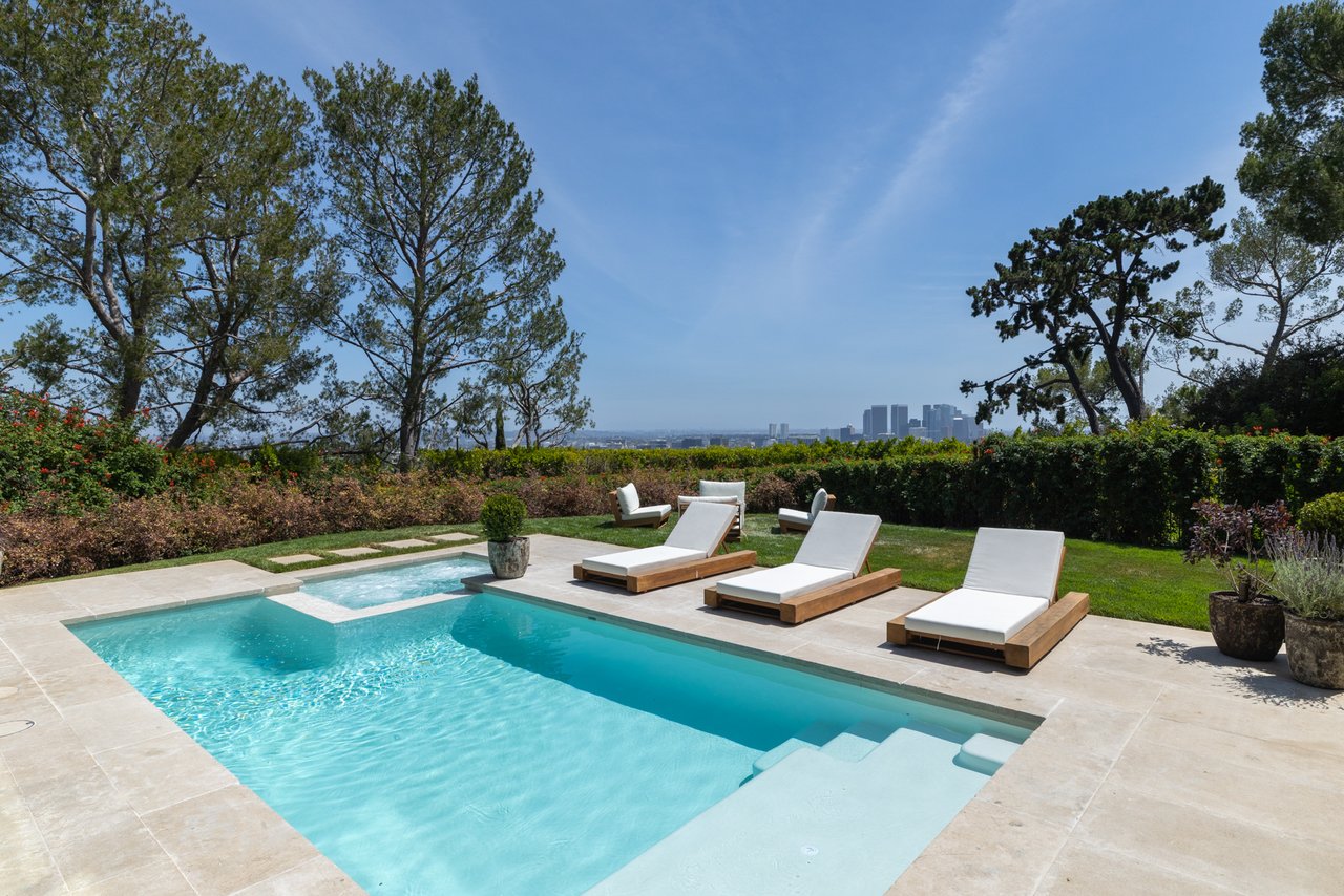 1122 La Altura Rd, Beverly Hills