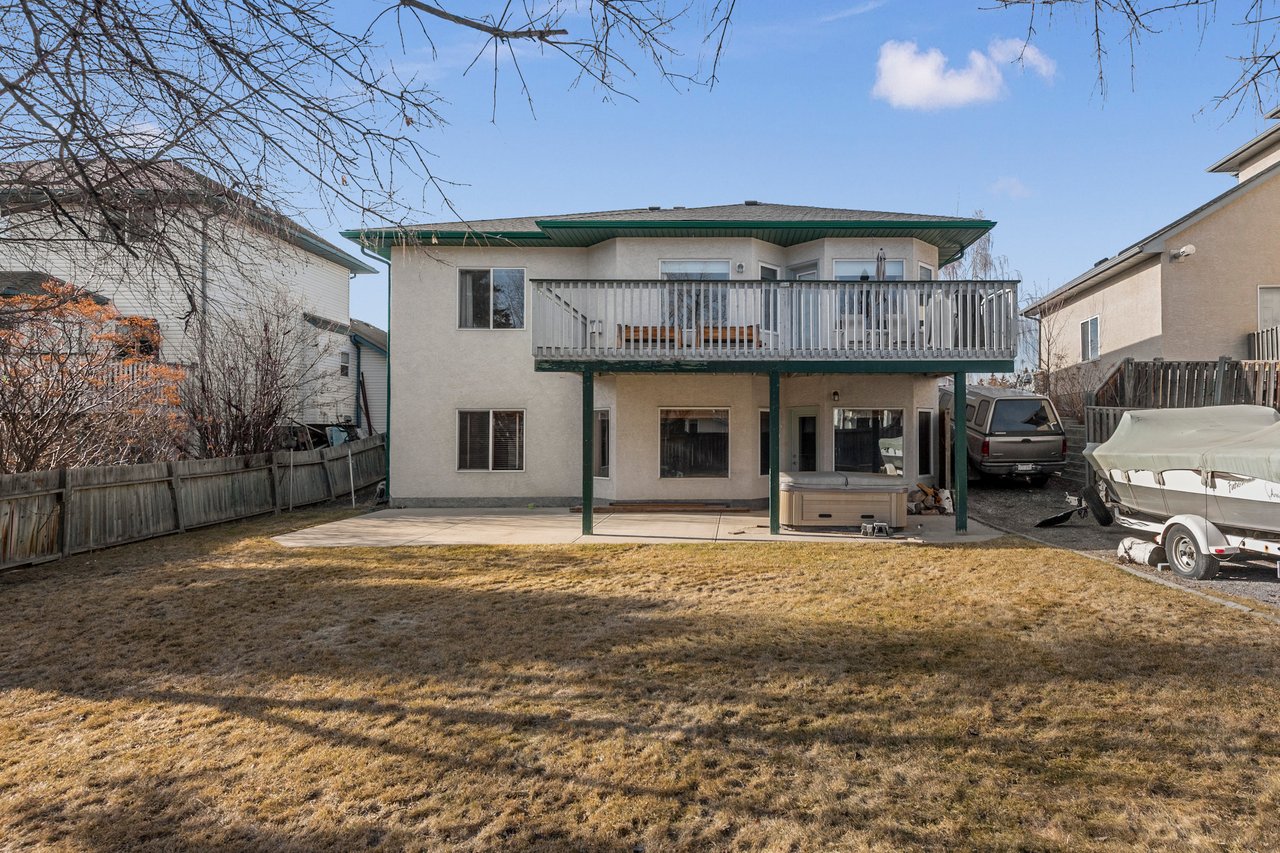 122 West Terrace Place