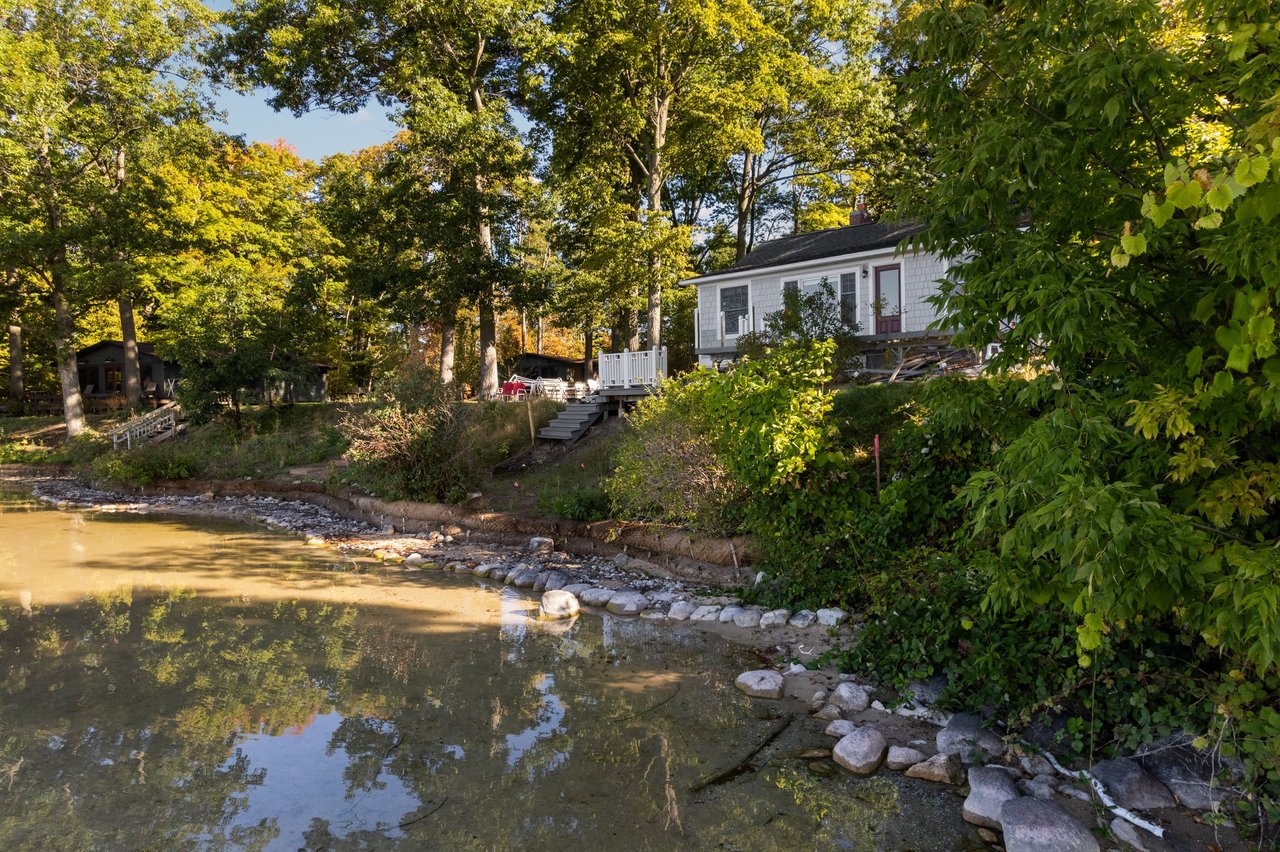 White Bear | Little Glen Lake, Michigan