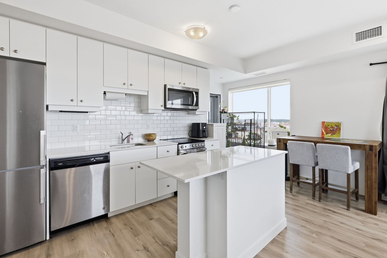 247 Northfield Dr E 514