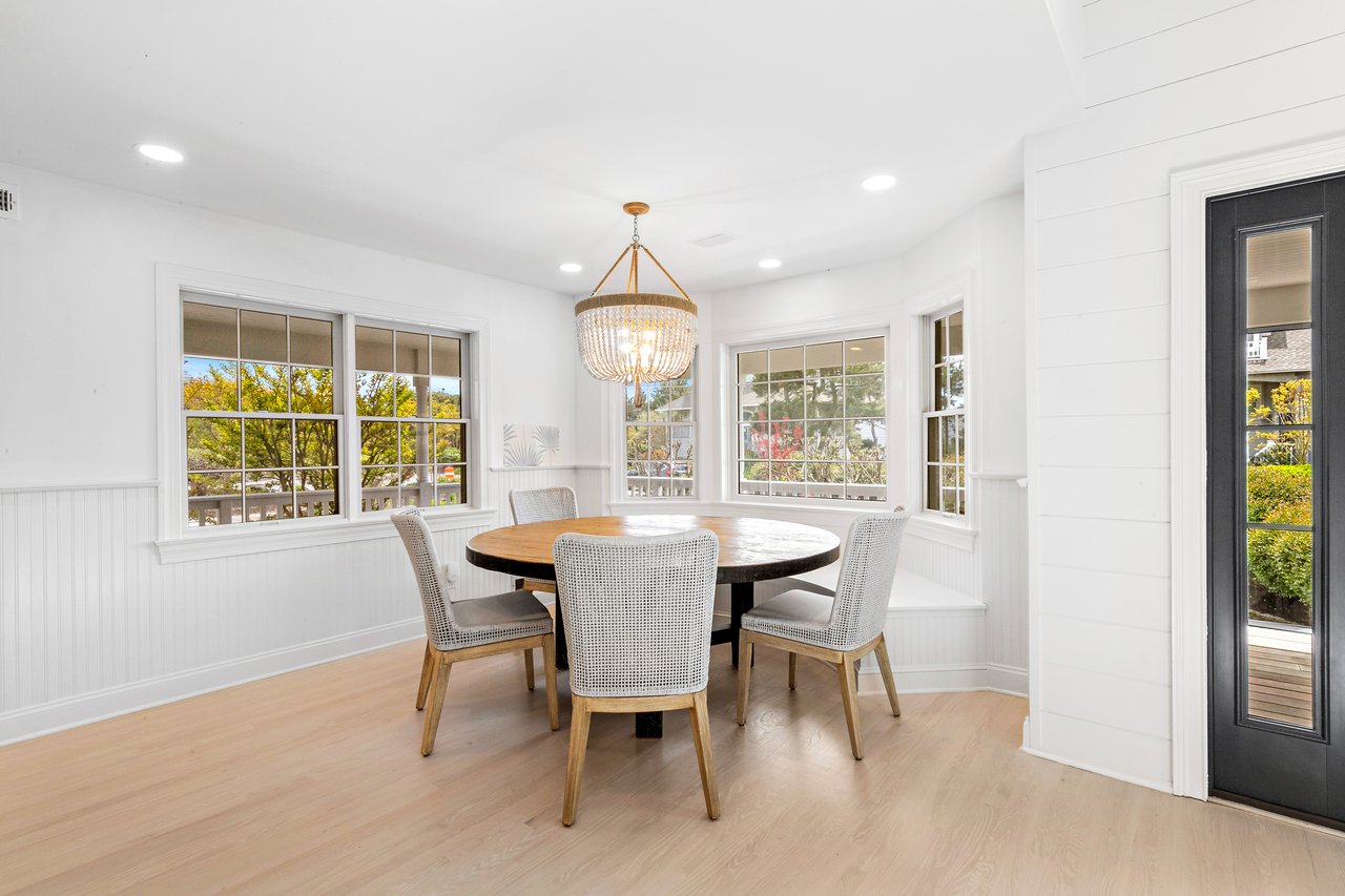 101 Rose Court, Long Beach Township