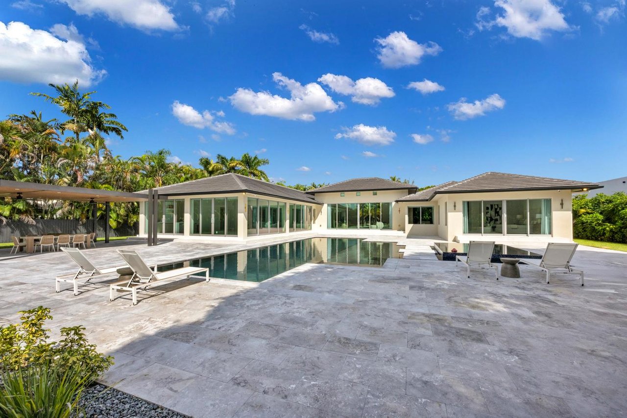 JUST LISTED: Modern Luxury Estate at 11240 SW 95th Street