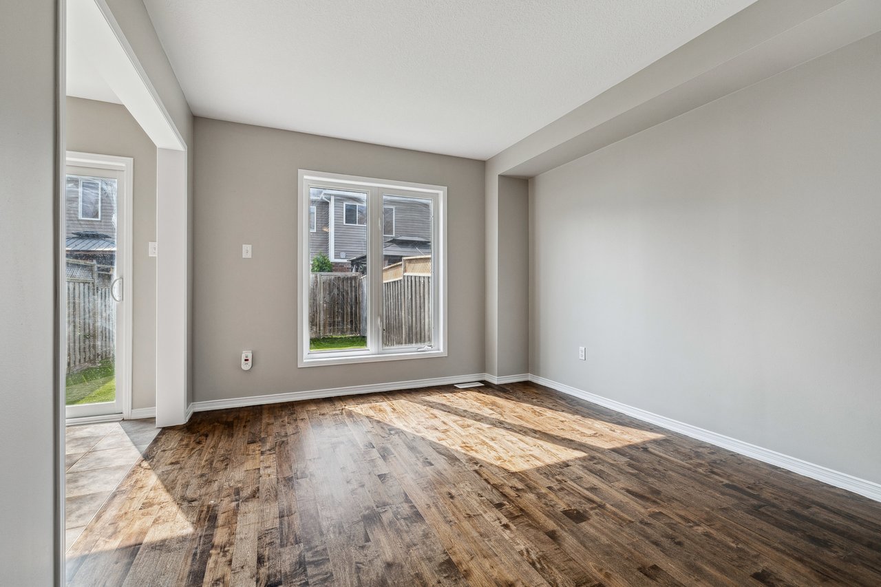 Freehold Townhouse on Quiet Court