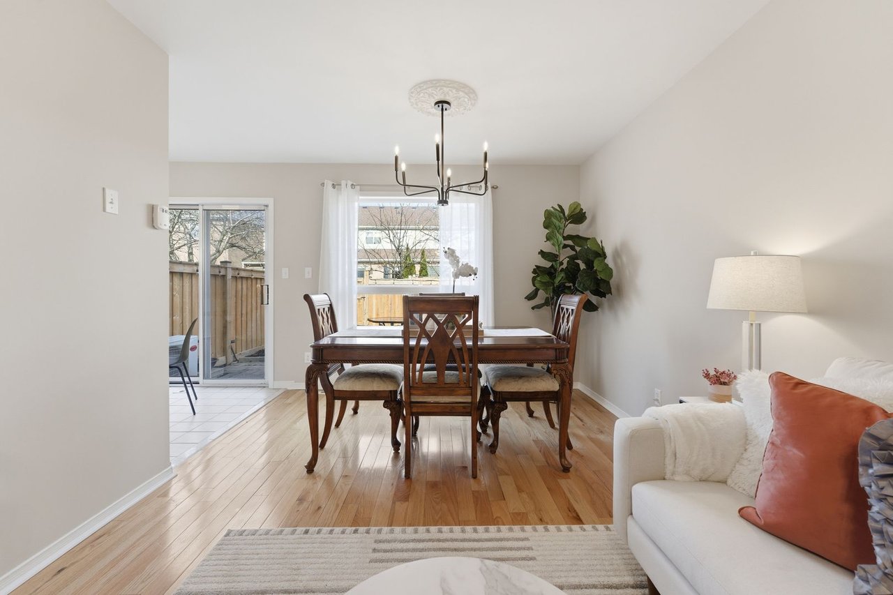 819 Village Green Blvd 27