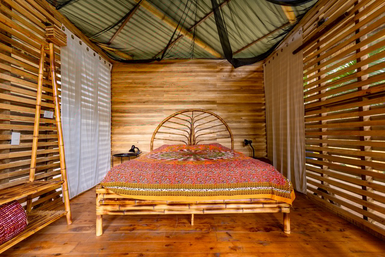 4 Bedroom 2 Bathroom Uvita Home